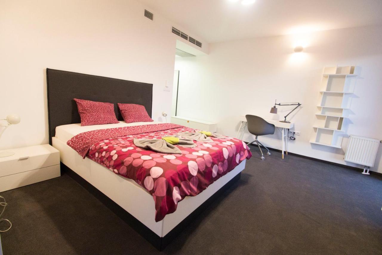Lucky Apartments - Wita Stwosza 15 Old Town Вроцлав Екстериор снимка