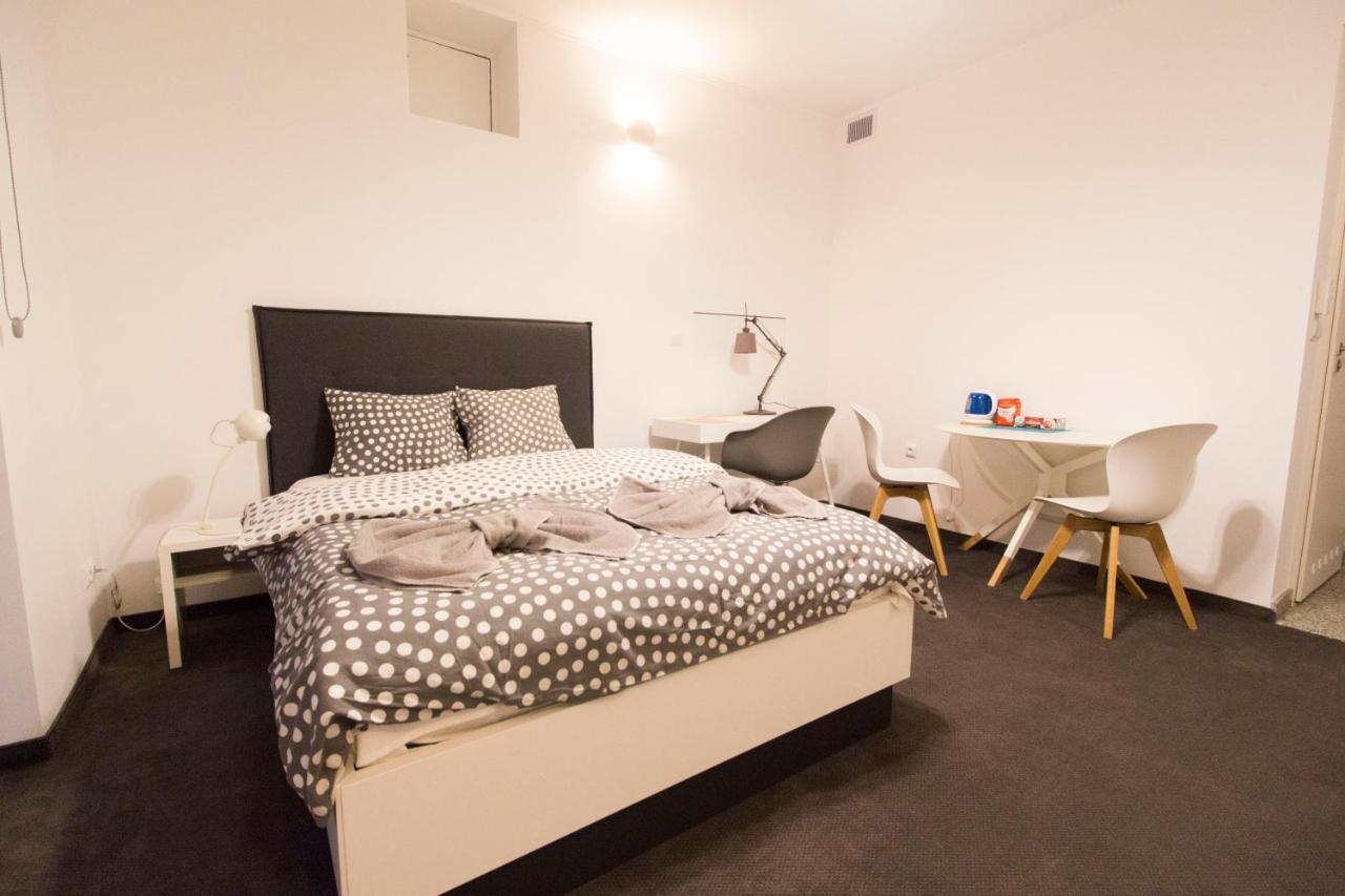 Lucky Apartments - Wita Stwosza 15 Old Town Вроцлав Екстериор снимка