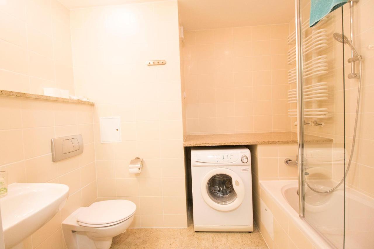 Lucky Apartments - Wita Stwosza 15 Old Town Вроцлав Екстериор снимка