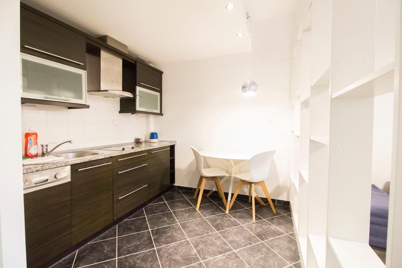 Lucky Apartments - Wita Stwosza 15 Old Town Вроцлав Екстериор снимка