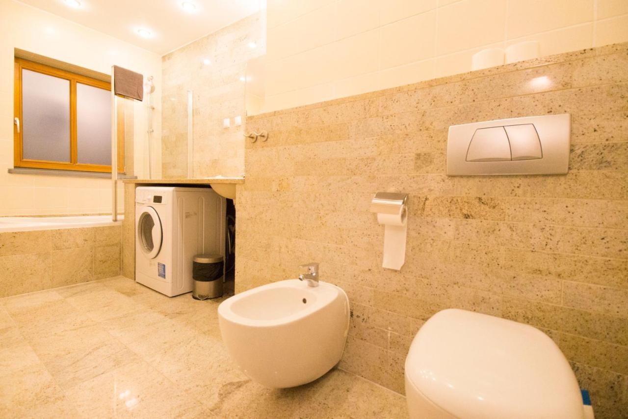 Lucky Apartments - Wita Stwosza 15 Old Town Вроцлав Екстериор снимка